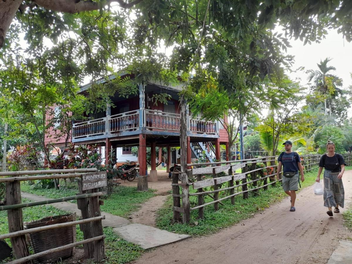 Ta'S Dorm Dondet Hostel Don Det Luaran gambar
